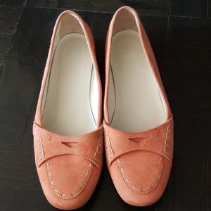 TOD'S Suede Loafer soft Coral color Size 6.5